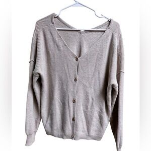 Olive + Oak Women’s Button Front Cardigan Sweater – Size M – Neutral Beige